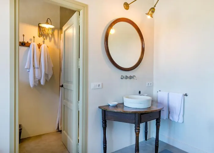 Alojamento de Acomodação e Pequeno-almoço Casi House 4*