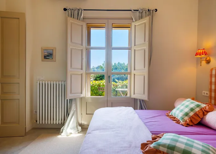 Casi House 4* Parlava