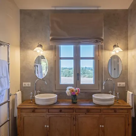 Bed and breakfast Casi House Parlava