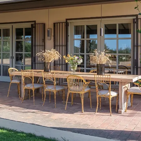 Casi House Bed and breakfast Parlava